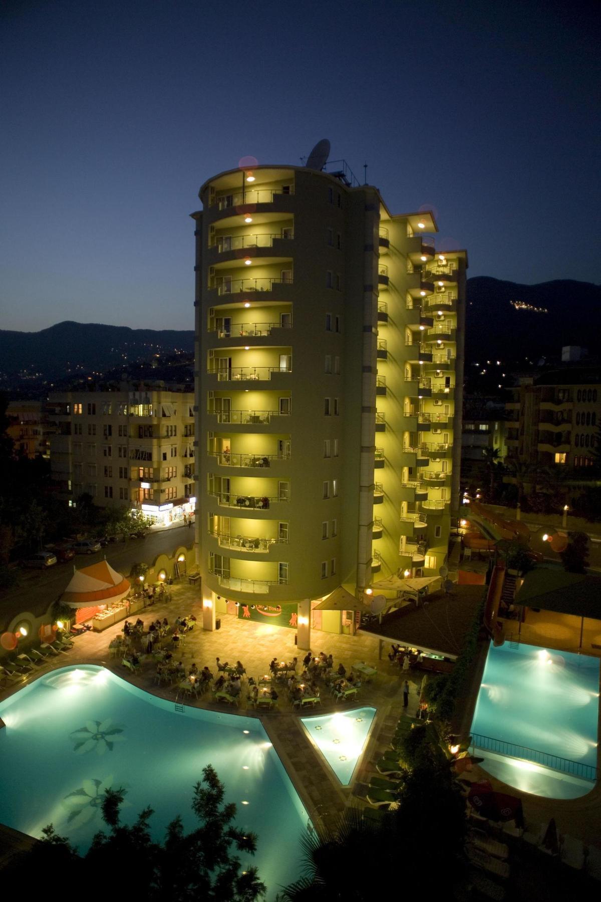 אלאניה Okan Tower Apart Hotel מראה חיצוני תמונה
